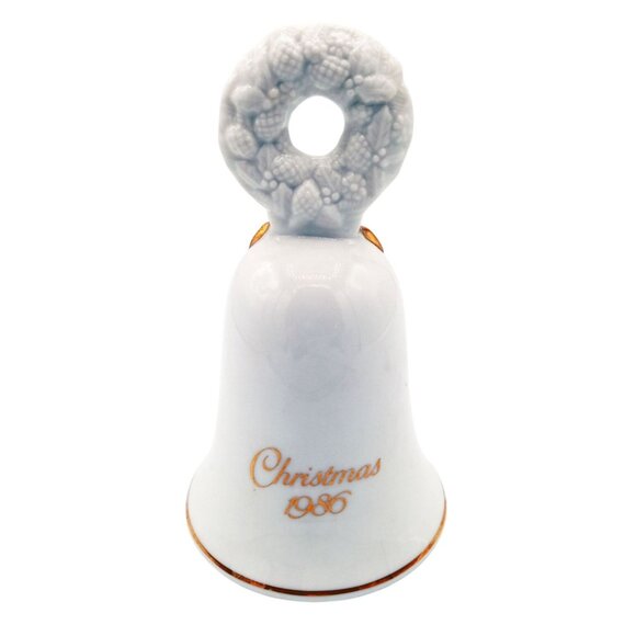 Porcelain Bell Avon Christmas 1986 Wreath Handle Vintage 5 Inch Holiday Scene - Picture 7 of 15